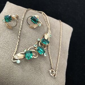 Vintage Rare Van Dell 1.20th 12kGF  Gold necklace & screw back earrings set